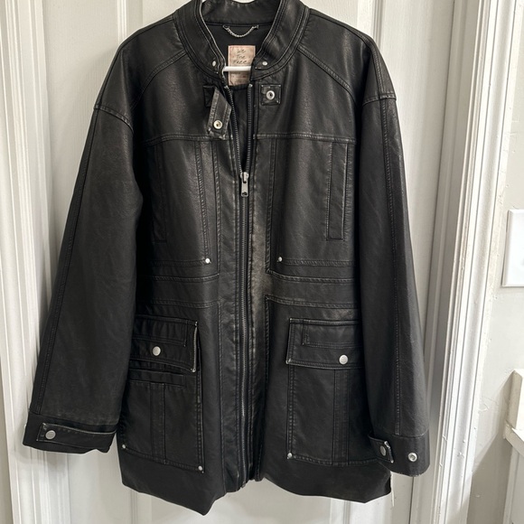 NWT Free People All About That Moto Vegan Leather Jacket in Off Black Sz Medium - Picture 5 of 9